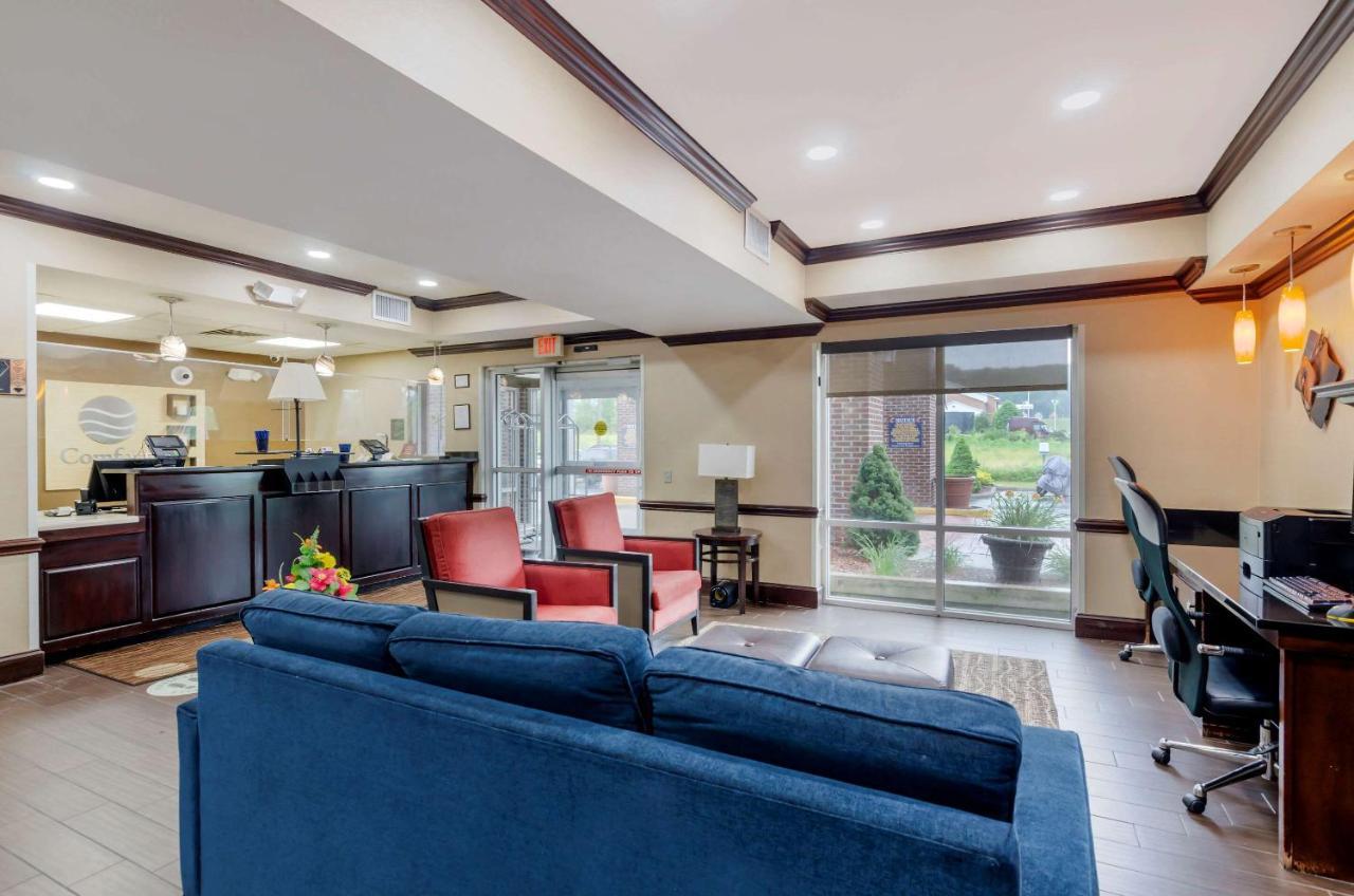 Comfort Inn & Suites Hillsville I-77 Exteriér fotografie