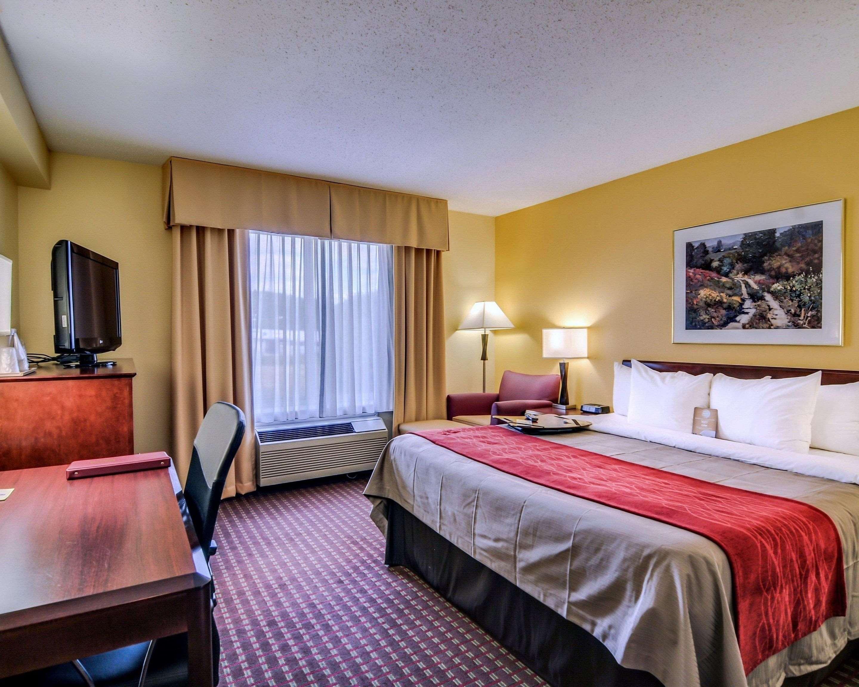 Comfort Inn & Suites Hillsville I-77 Exteriér fotografie