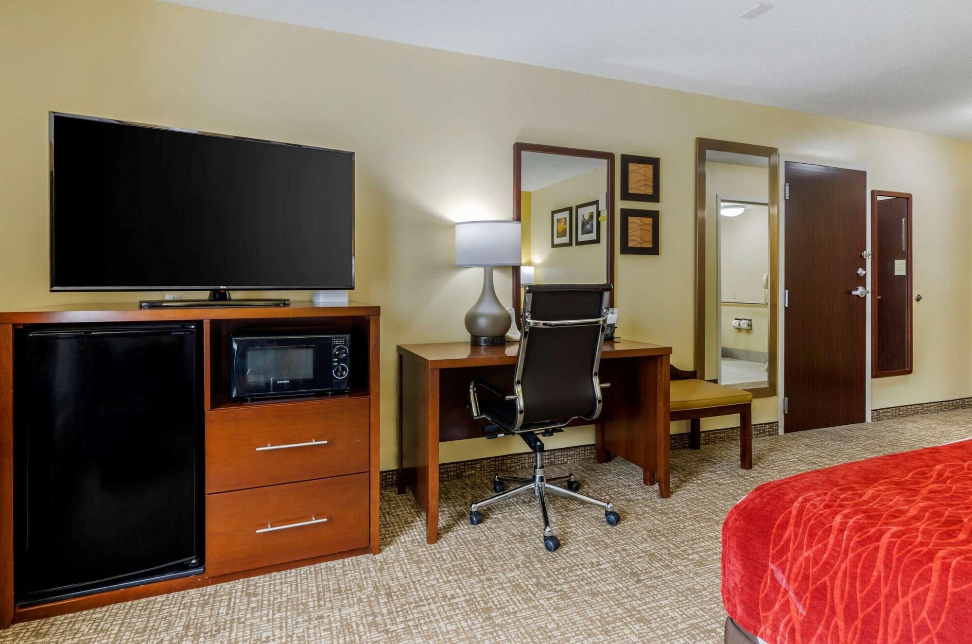 Comfort Inn & Suites Hillsville I-77 Exteriér fotografie