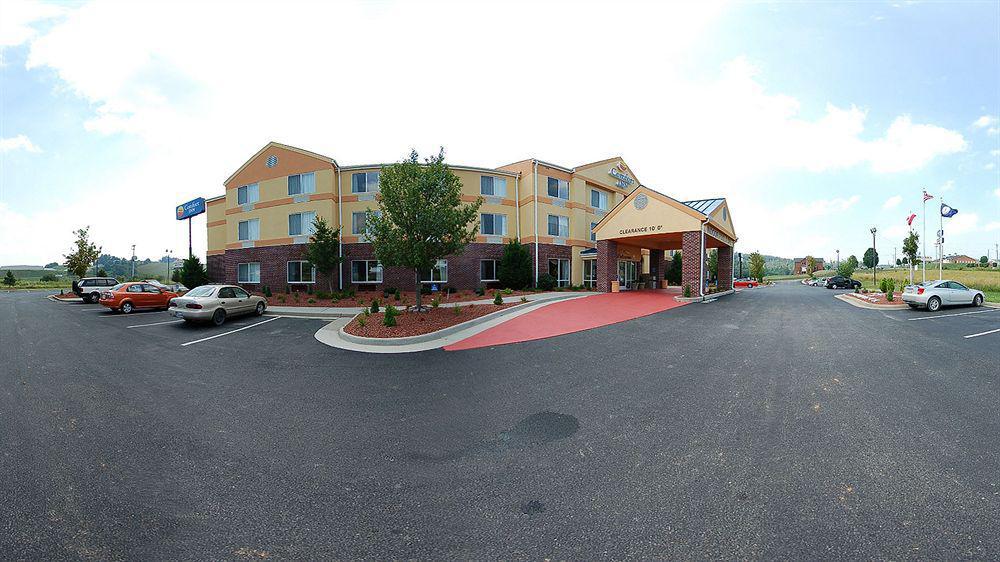 Comfort Inn & Suites Hillsville I-77 Exteriér fotografie