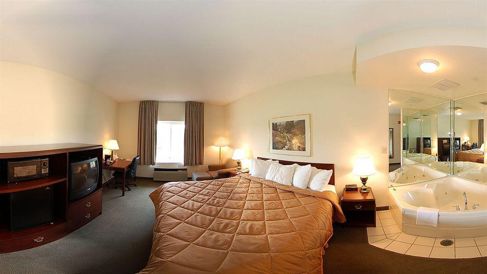 Comfort Inn & Suites Hillsville I-77 Exteriér fotografie